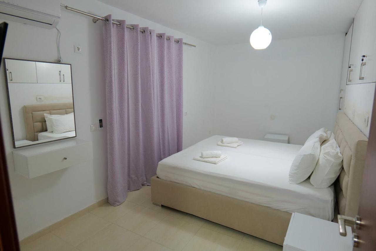 Pink Holiday Sarandë Eksteriør billede